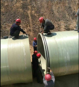Fibra di vetro rinforzata tubo di plastica FRP rotondo tubo di sabbia sotterraneo ad alta pressione