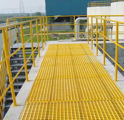 Copertura di griglia di pavimento di plastica modellato 4x8 Griglia in fibra di vetro Frp 385mm Passeggiate GRP Griglia