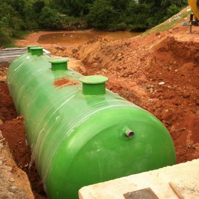 Installazione sotterranea FRP Serbatoio settico Serbatoio di stoccaggio di rifiuti 1-150m3 Capacità
