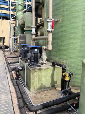 Spray Acid Mist Torre di assorbimento FRP Resistenza alla corrosione Serbatoio di assorbimento di dimensioni personalizzate